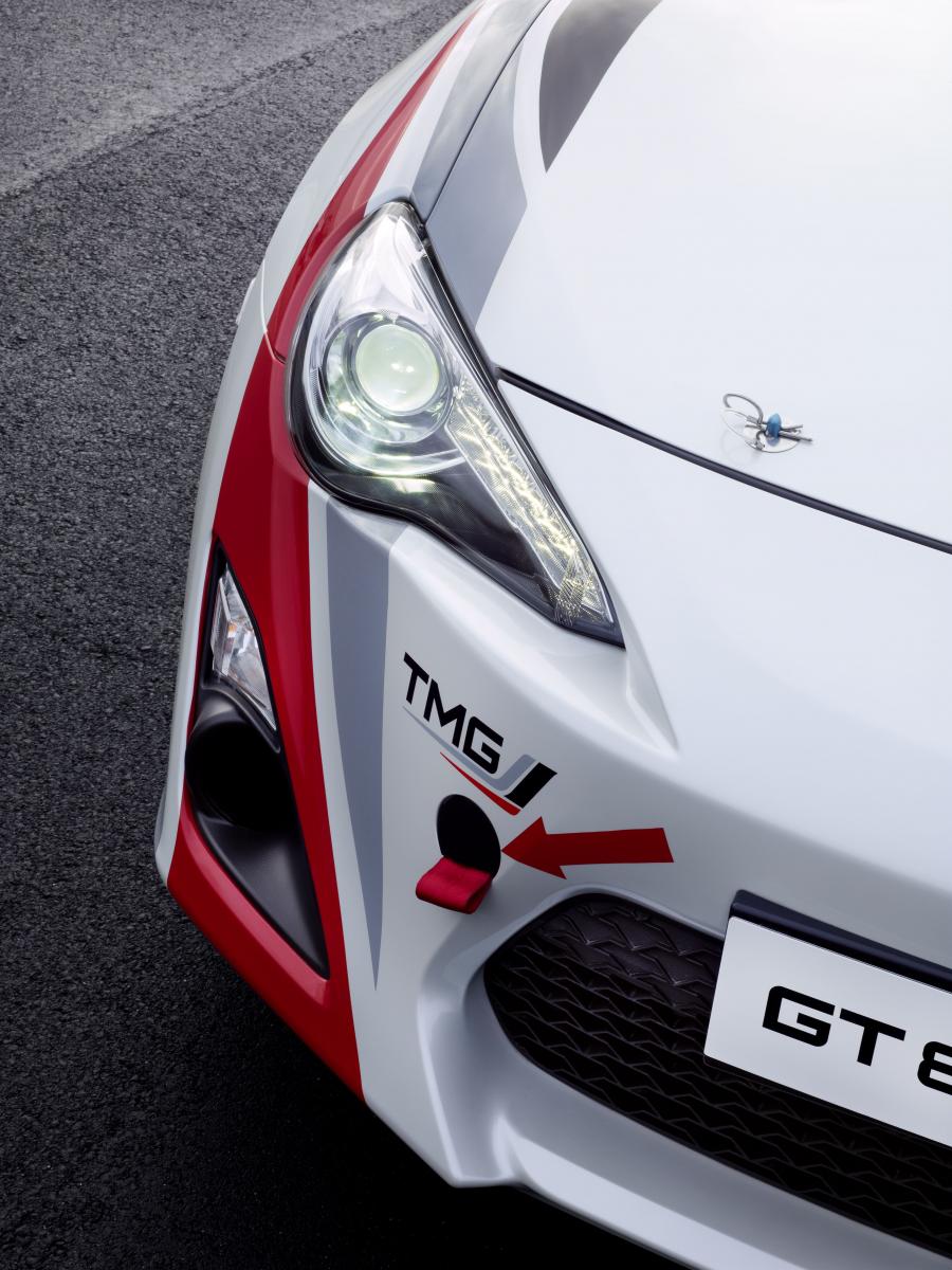  Toyota GT 86 CS-V3 by TMG 2012 года  (фото 6 из 24)